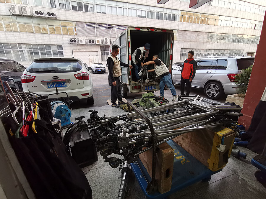 黑眼睛廣告為泰樂(lè)康科技拍攝產(chǎn)品短視頻現(xiàn)場(chǎng)