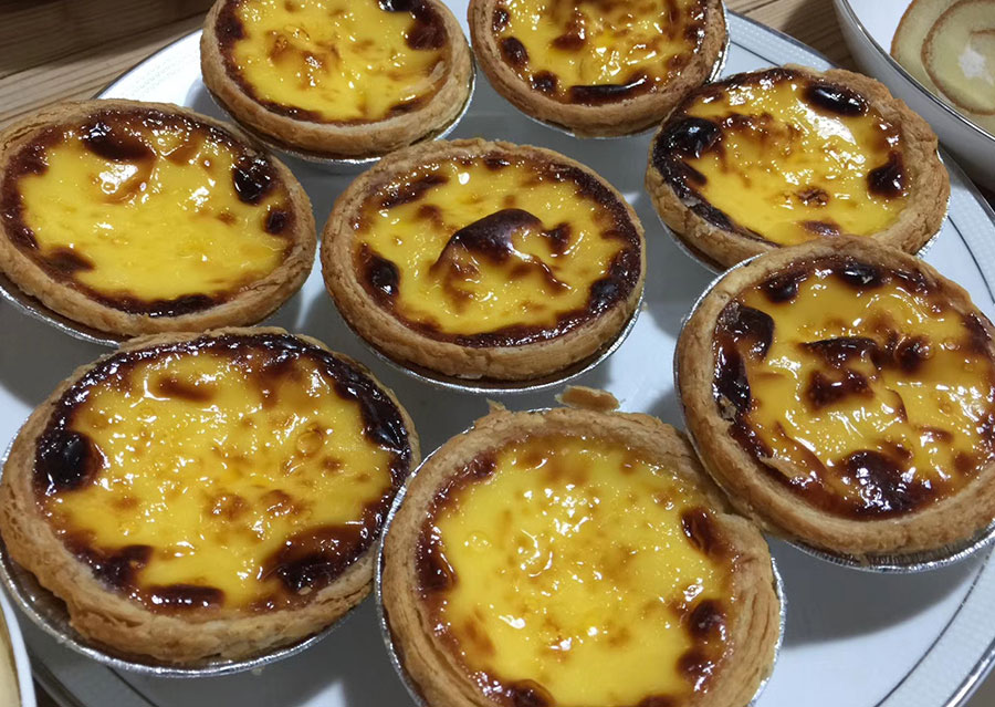 黑眼睛廣告與約克動(dòng)漫影視公司簽署戰(zhàn)略合作協(xié)議現(xiàn)場(chǎng)甜點(diǎn)